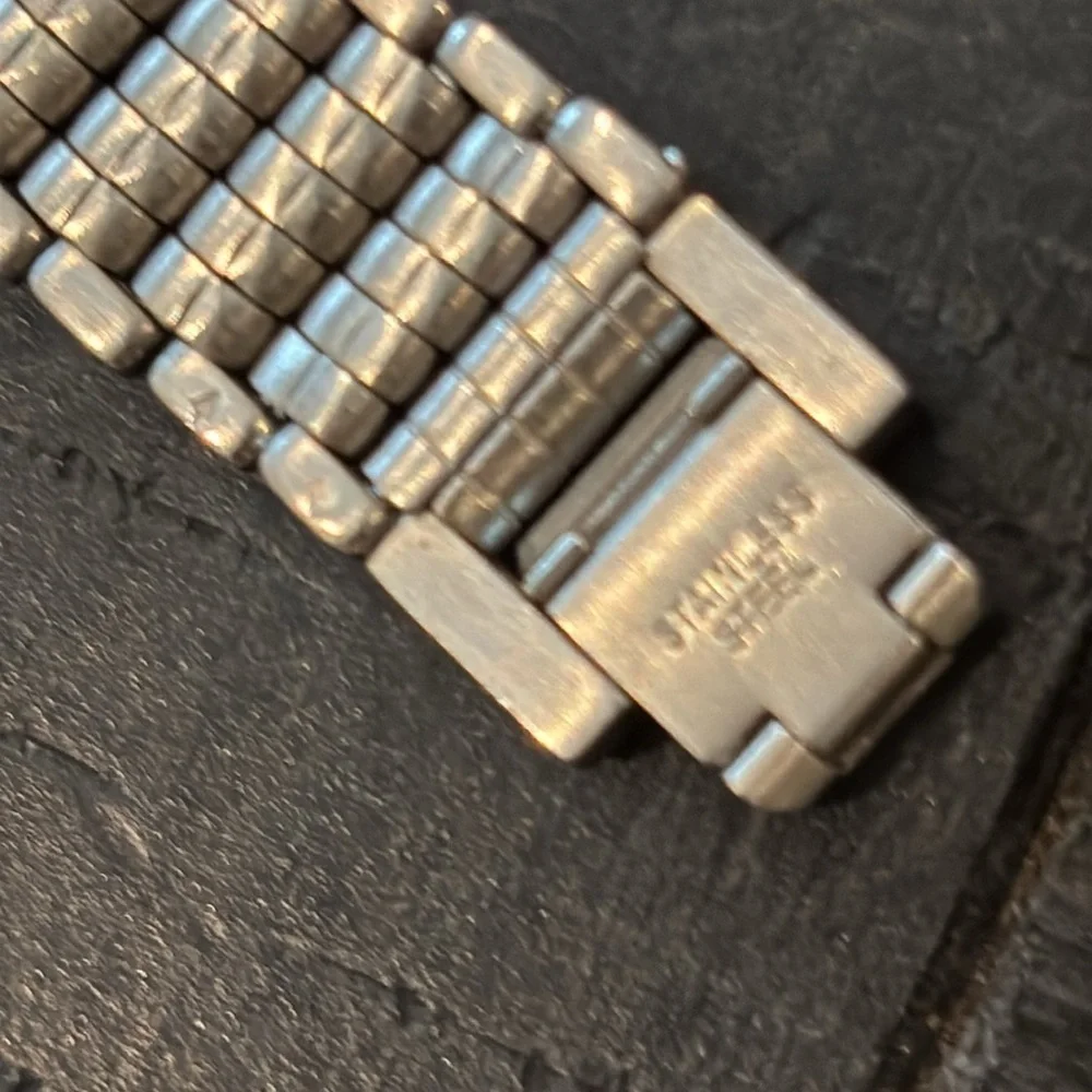 🚨Broken🚨Jean Perret Geneve Silver Stainless Steel Blue Face Link Watch
